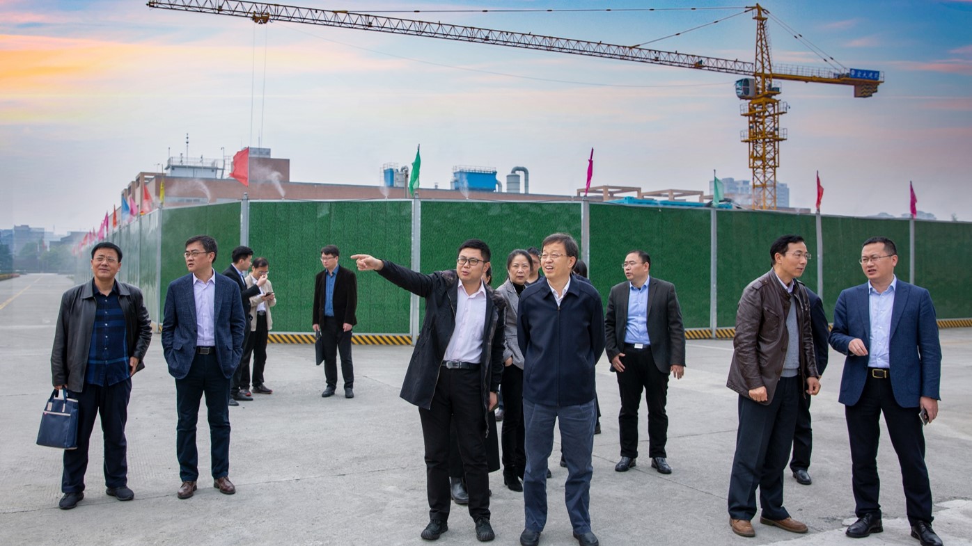 江蘇省政府參事調(diào)研四川海蓉藥業(yè)，共話川藥發(fā)展之路