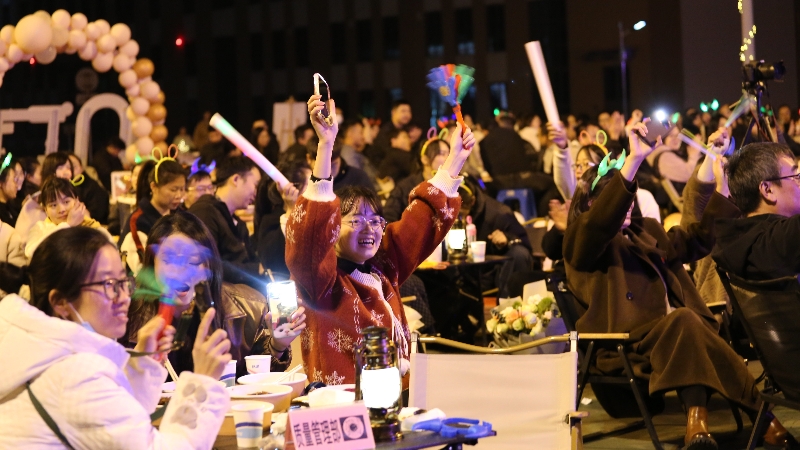 文化周|盡享美食，“音”愛而來，海蓉開展告白音樂會暨美食節(jié)活動